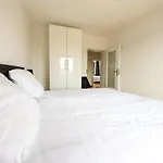 Grosszuegiges In Ruhiger Lage * Wurzburg